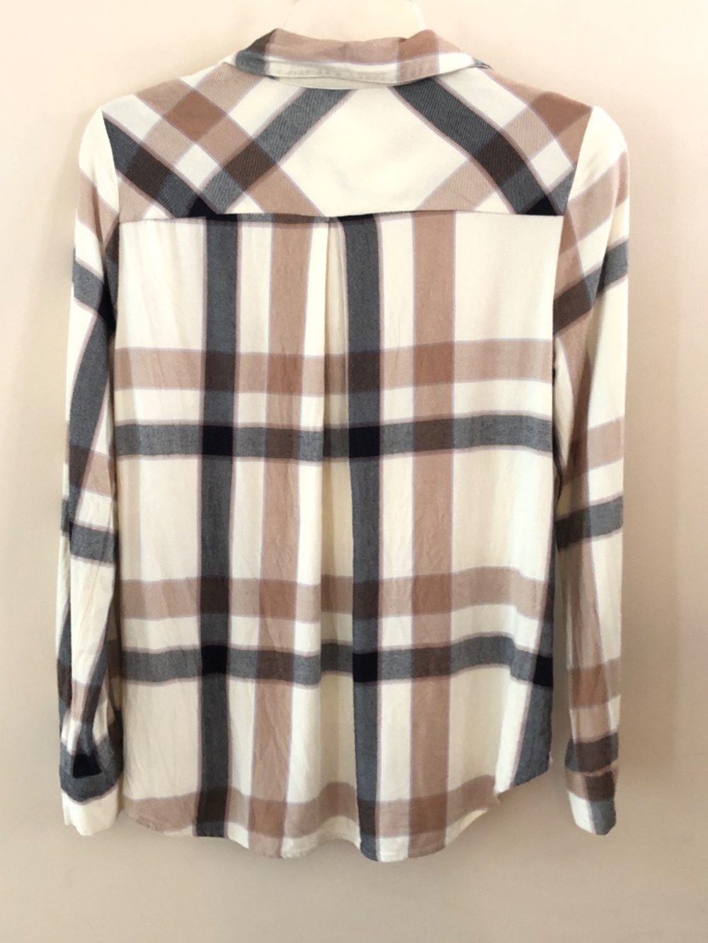 L'AGENCE Button up Flannel Jacqueline Shirt Plaid - Picture 7 of 9